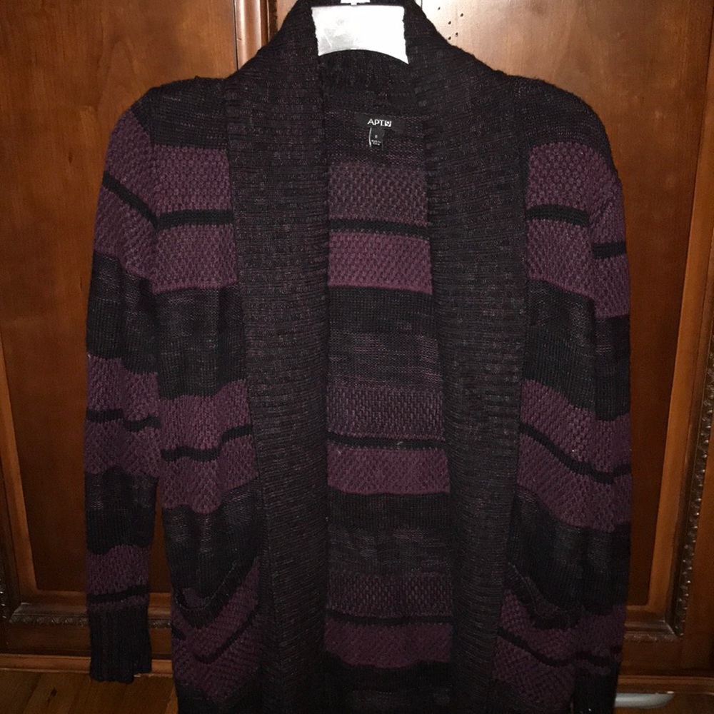 Sweater cardigan